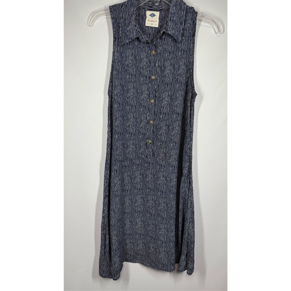 Wild blue X Sadie Robertson blue white striped dress size medium ￼